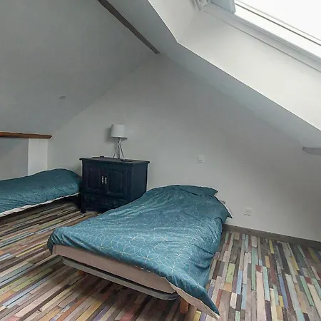 Jolie Maison Avec Cour 펜션 *